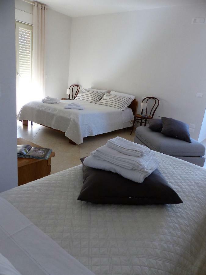 Delle Forche Bed & Breakfast Conversano Bagian luar foto